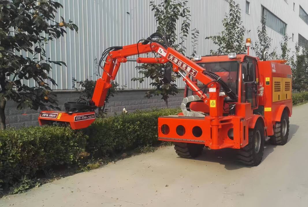 JK-431 self-propelled boom mower